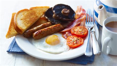 FULL English Hotel Breakfast Buffet vs American Hotel Breakfast Buffet shorts foodshorts buffet